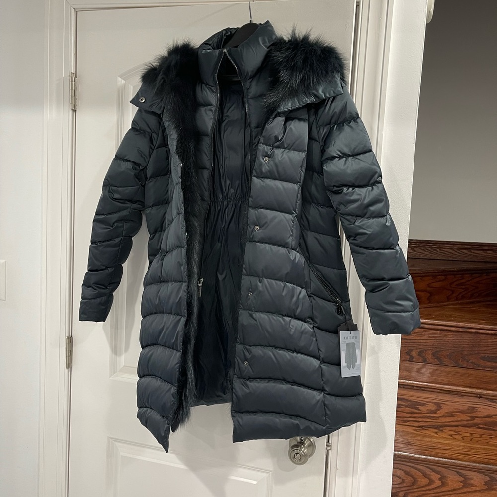 ***Gorgeous Brand New Dawn Levy Womens Jacket***